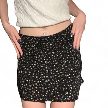 Mini black floral skirt, size S