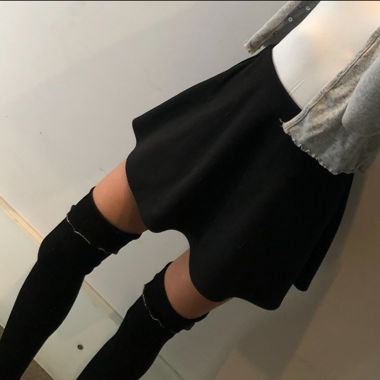 Black miniskirt brandy melville 