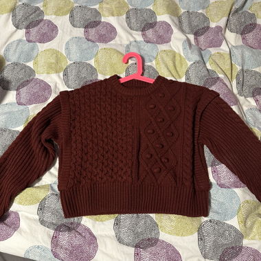 Pull en laine rouge