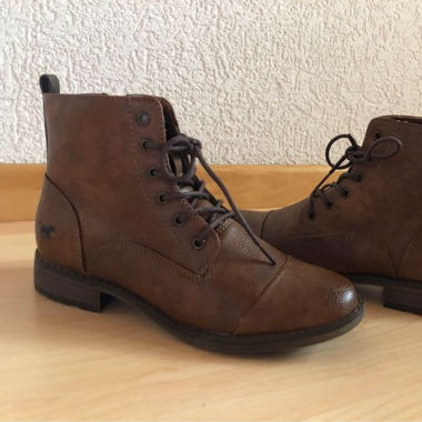 NEUE Mustang Stiefeletten 