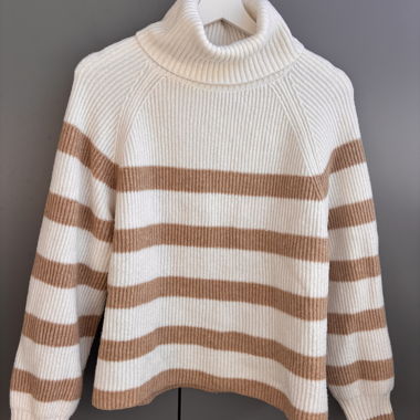 Pull col roulé Mango taille M