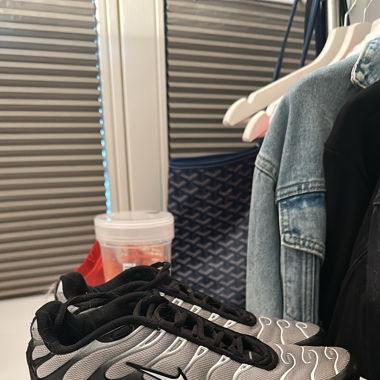Tn Nike grey
