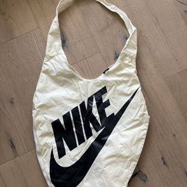 Borsa a tracolla bianca Nike