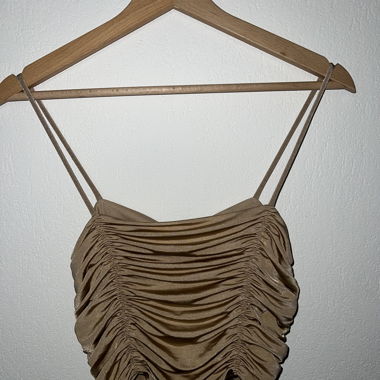 Braunes elegantes Oberteil