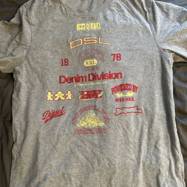 T-shirt Diesel graphique gris (L)