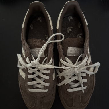 Sneakers Adidas taglia 36 2/3