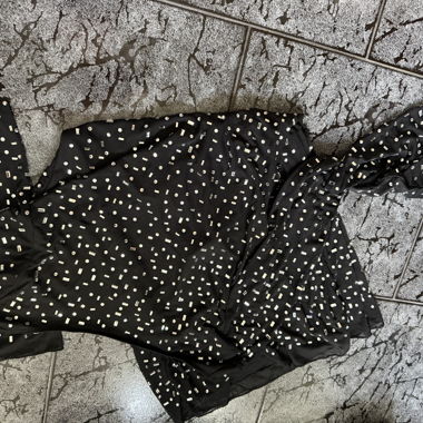 Robe noire a strass
