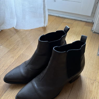 Vagabond ankle boots