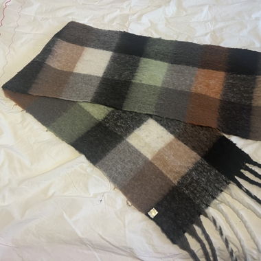 Checkered giant scarf 