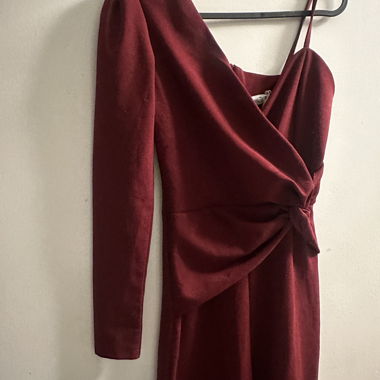 Burgundy one-shoulder trouser-dress