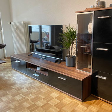 Meuble TV et meuble vitrine 