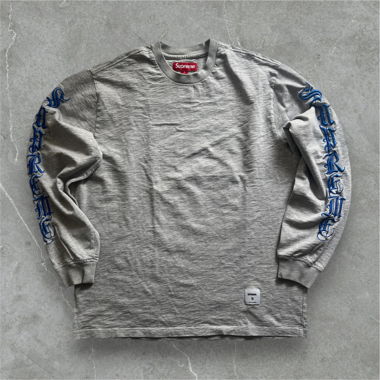 Supreme manica lunga