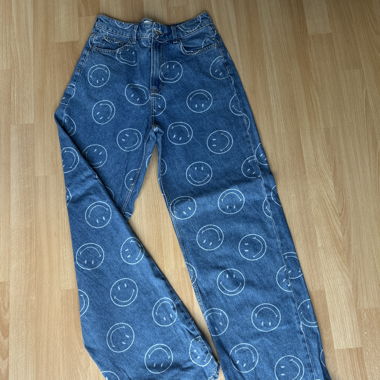 Smiley Jeans