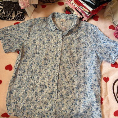 VINTAGE! Blaue, kurzärmelige Bluse mit Blumenmuster