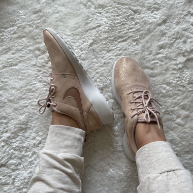 Nike Roshe One Premium
