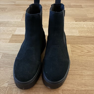 Puma Chelsea Boots