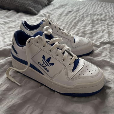 Adidas Forum 