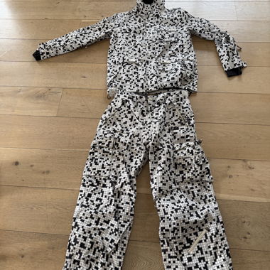 O'Neill Snowboard Suit - Vintage