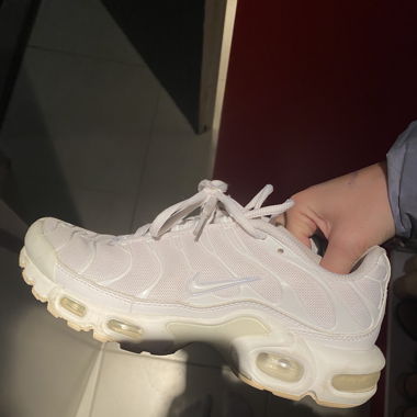 Tns white