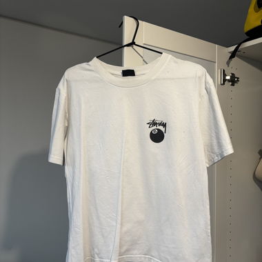 Stüssy 8 ball shirt