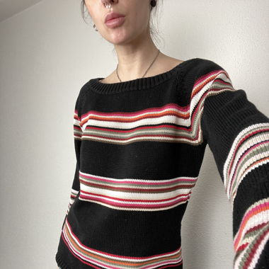Vintage black knitted striped sweater 
