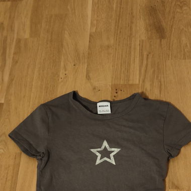 Tshirt BERSHKA 