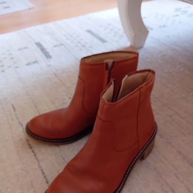 Boots Kickers