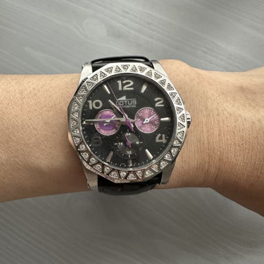 Montre multifonction Lotus
