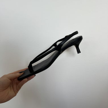 Flip-Flop Kitten Heels