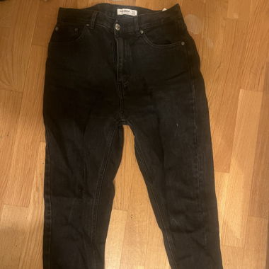 Black Jeans