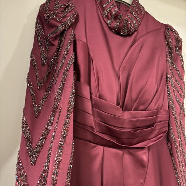 Abendkleid/ Cocktailkleid/ Hijabkleid