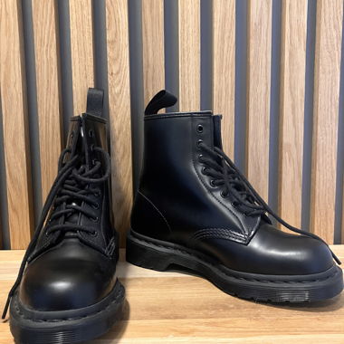 Bottines à lacets '1460' Dr. Martens en noir