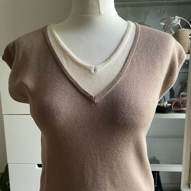 Short sleeved brown sweater - size 36 