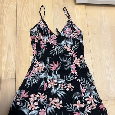 Kleid mit Blumen