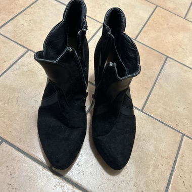Schwarze Stiefeletten Alex Silva