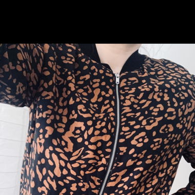 Veste orange noir 