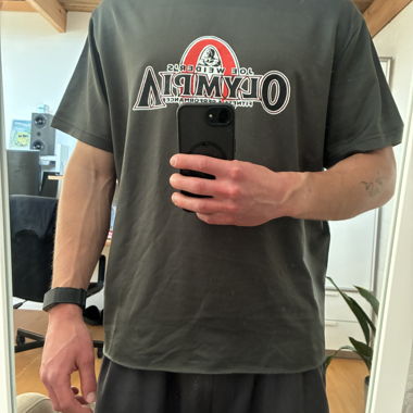 T-shirt graphique Mr. Olympia XXL