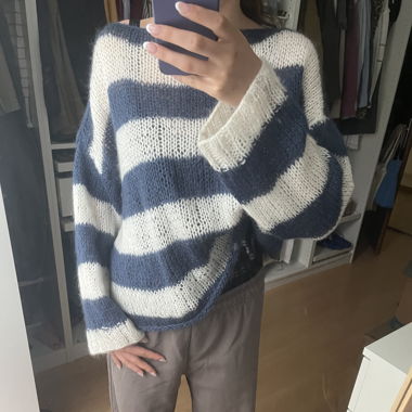 geschreifter Pullover