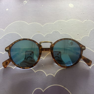 Sonnenbrille