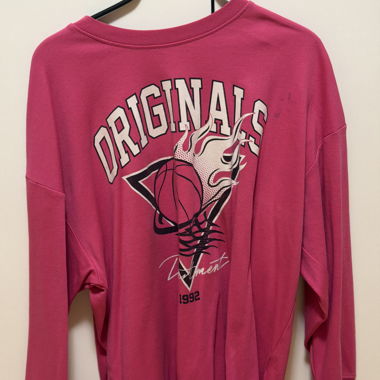 Pink Langarmshirt mit Basketball-Print