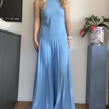 Robe longue fluide bleue Mango