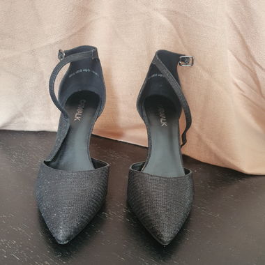 Catwalk High Heels, Gr. 38 / UNGETRAGEN