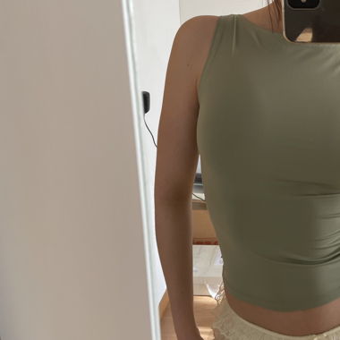 weekday top