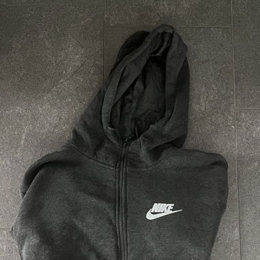 Nike Zipper