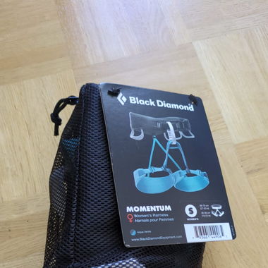 Black Diamond Momentum Climbing Harness S 
