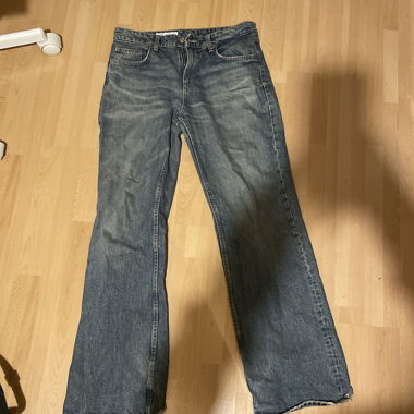 Zara Jeans