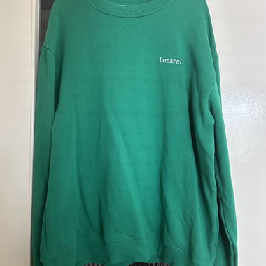 Lamarel Sweater Oversized