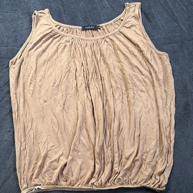 Sleeveless top