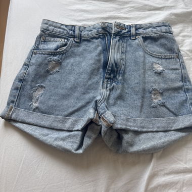 Jeans Shorts with Destroyed Look