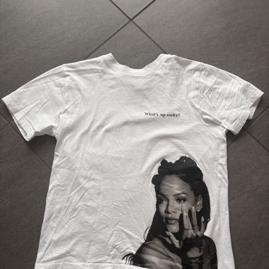 Weisses T-Shirt SMOG mit Grafikprint XS